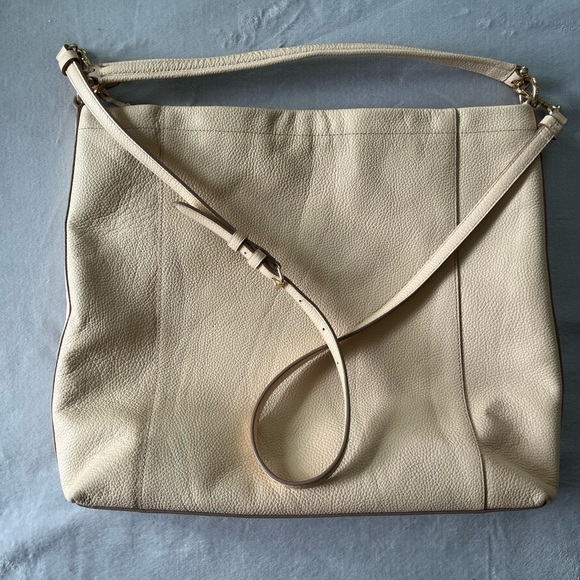 Coach Cream/ Peach Leather Crossbody Bag - Picture 4 of 7